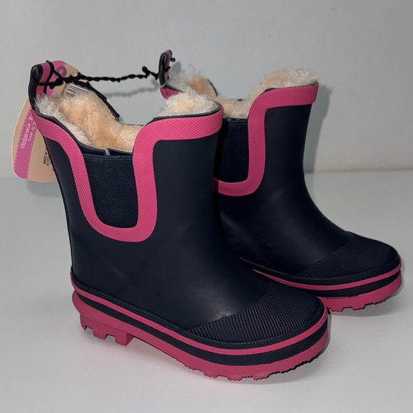 🔥Kids Waterproof Pink and Black Snow Boots Sz 7/8 New - Picture 1 of 5
